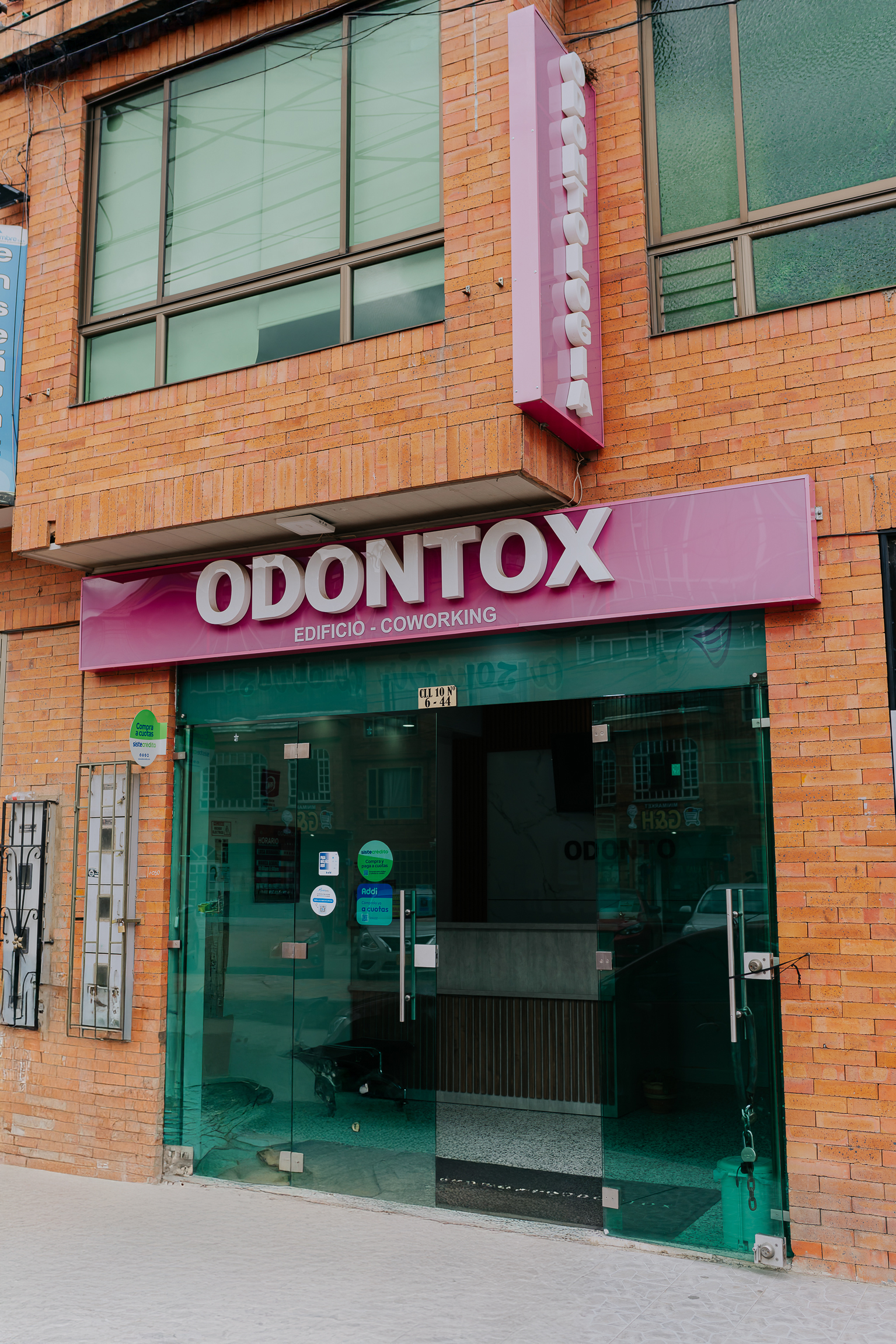 Fachada Sede Madrid — ODONTOX